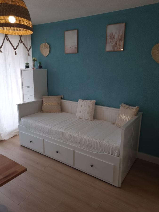 Studio cabine refait à neuf à 3 minutes à pied de la plage Le Grau-du-Roi Exterior foto